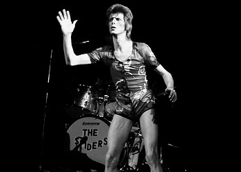 Ziggy Stardust: 40 años de invasión alienígena