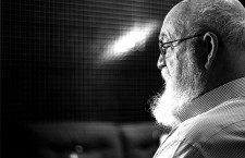 Daniel Dennett: «Es complicado para los filósofos creyentes ser respetados por los filósofos ateos»