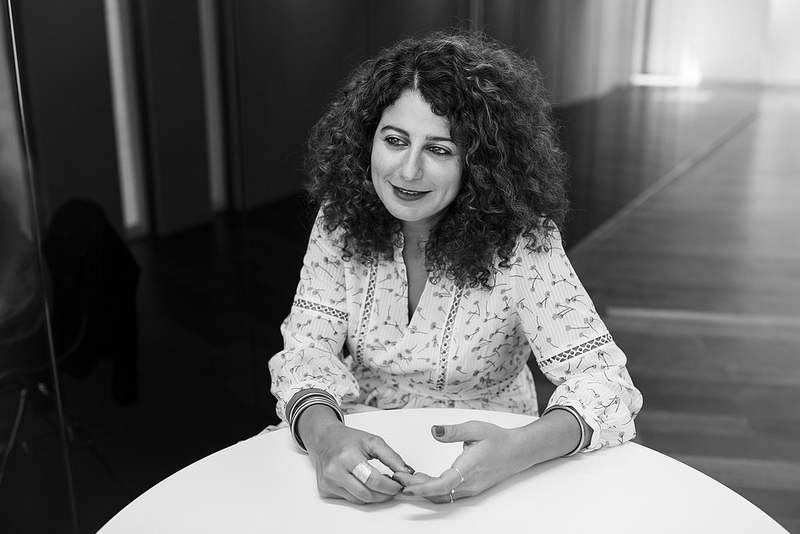Zeina Abirached: «En el Líbano la guerra destruyó mucho, pero la reconstrucción también»