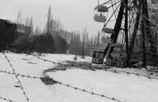 Detalle de portada de Voces de Chernóbil, de