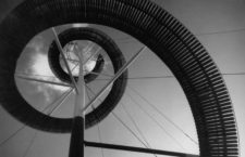 Una espiral de madera diseñada por Eternity Co. en la Exposición
Universal de Bruselas, 1958. Fotografía: Getty.