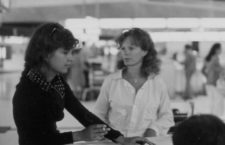 Carole Roussopoulos y Delphine Seyrig. Imagen extraída del documental Delphine y Carole.