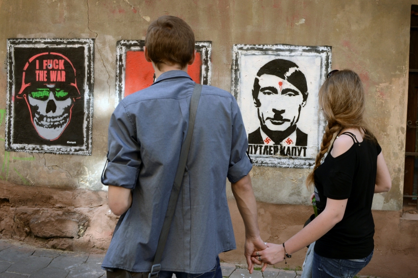 Un grafiti de Putin en Lviv, Ucrania. Foto Cordon Press.